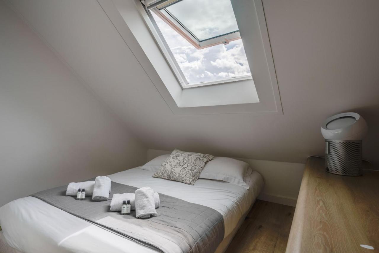 Duplex Vue Montagne - idéalement placé avec sa vue sur les toits Annecy Extérieur photo